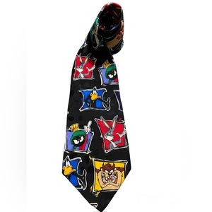 Vintage 1994 Looney Tunes Mania 100% hand sewn silk tie.